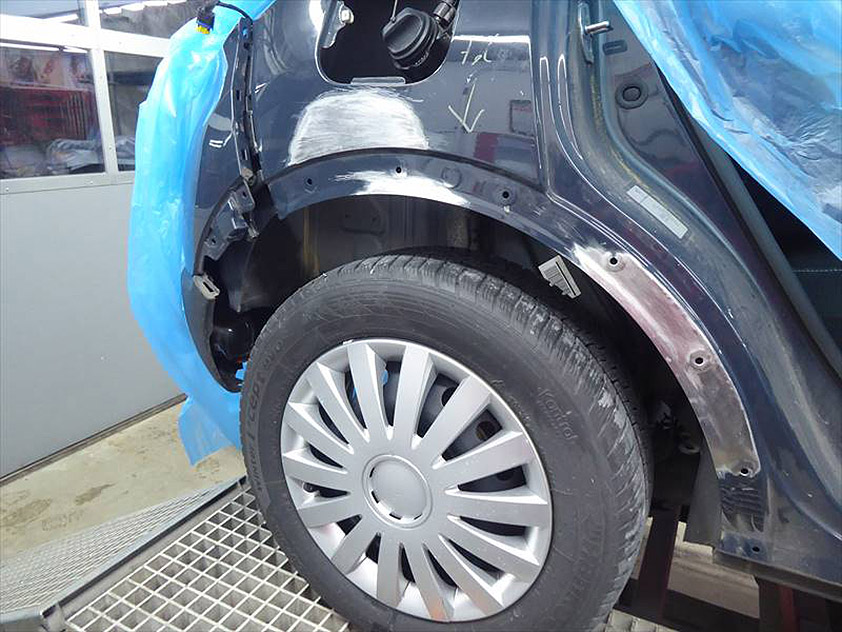 Janiba lackiert – Renault Captur Seitenschaden