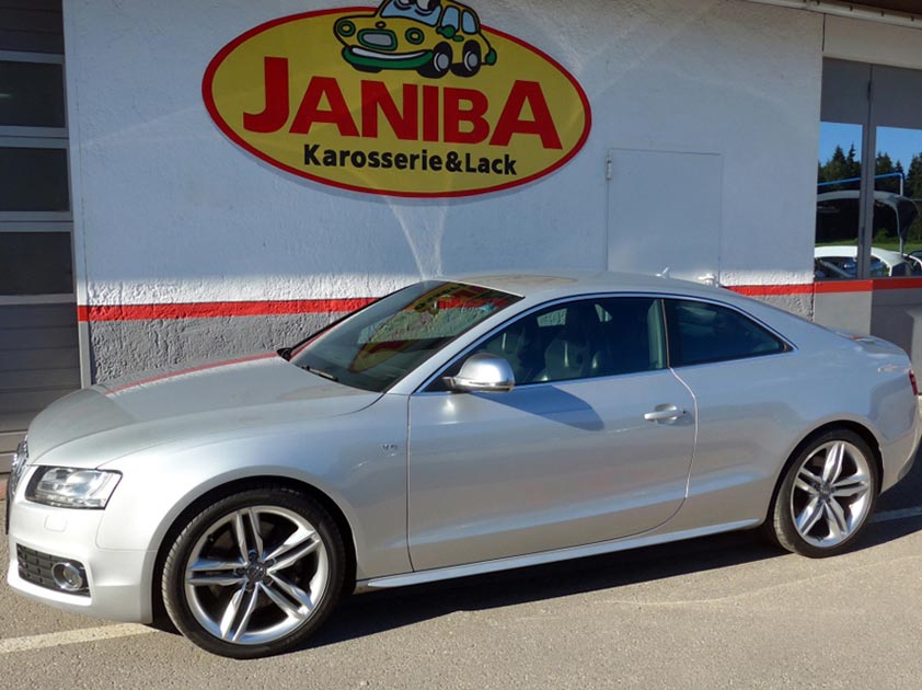 Bei Janiba kann Ihr Auto wieder lachen Audi S5